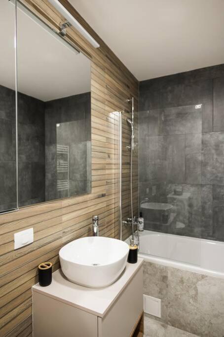 Apartbnb Twins 14B Braszów Zewnętrze zdjęcie